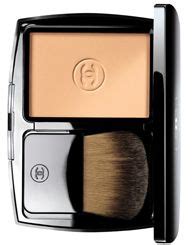 Vitalumiere Eclat de Chanel Compact Makeup [DISCONTINUED]